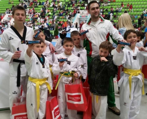 ПРЕСТИЖ-96 АД ПОДКРЕПИ ПЪРВЕНСТВО ПО ТАЕКУОН-ДО